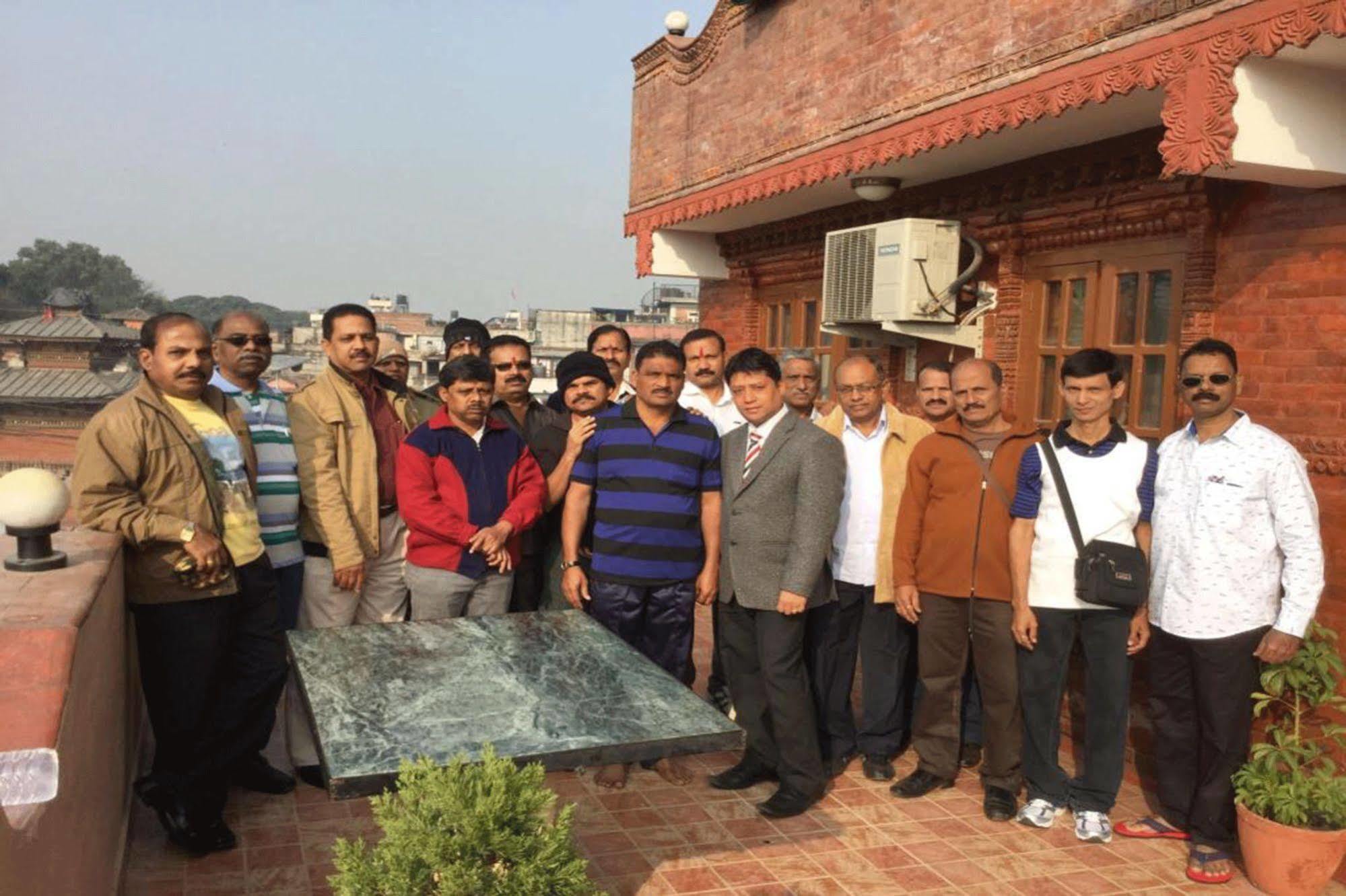 Shiva Shankar Hotel Pashupatinath ภายนอก รูปภาพ