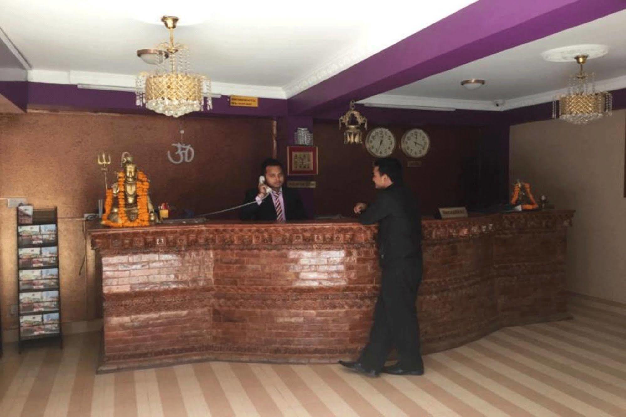 Shiva Shankar Hotel Pashupatinath ภายนอก รูปภาพ