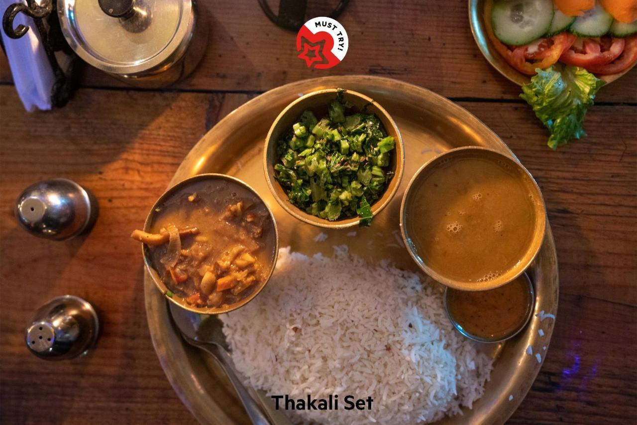 Shiva Shankar Hotel Pashupatinath ภายนอก รูปภาพ